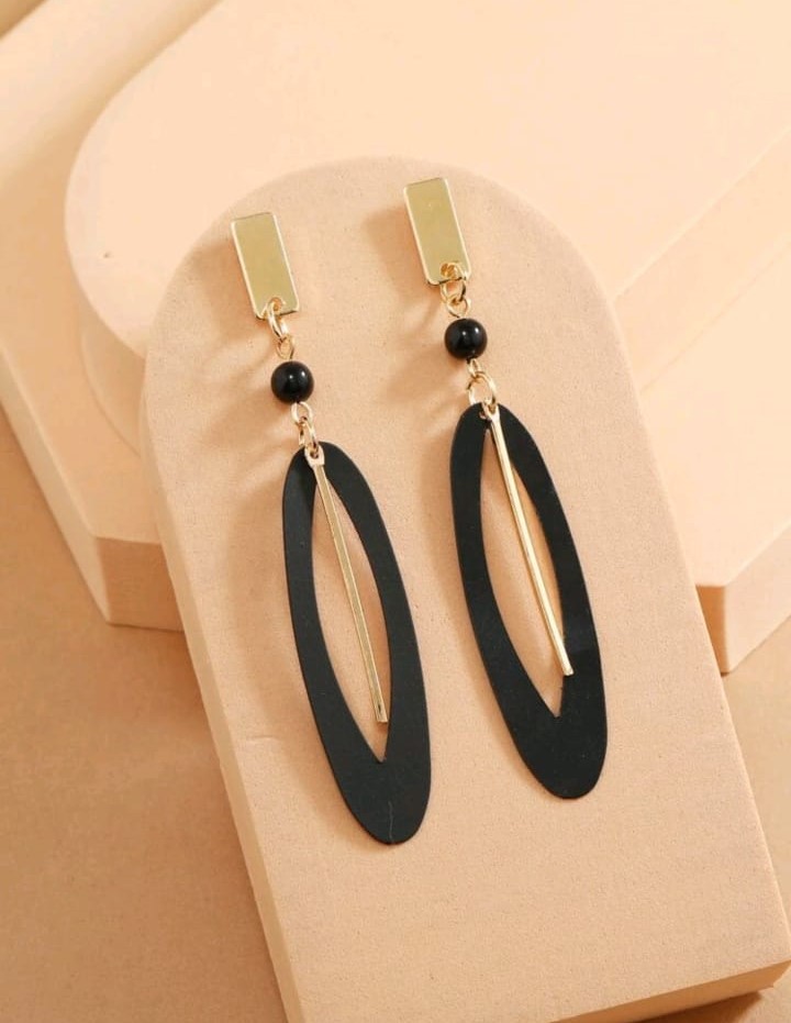 Pendientes Ovalo Negro